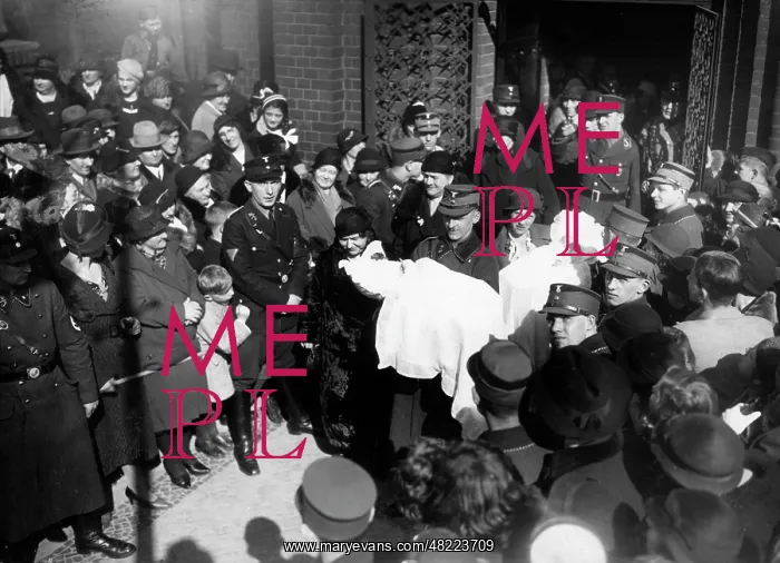 : Baptism of Adolf Hitler's godchildren : Baptism of Adolf Hitler's godchildren