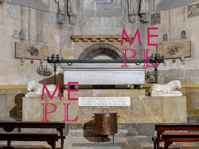 : Baptismal Font, Cathedral, Tarragona, Catalonia, Spain : Baptismal Font, Cathedral, Tarragona, Catalonia, Spain