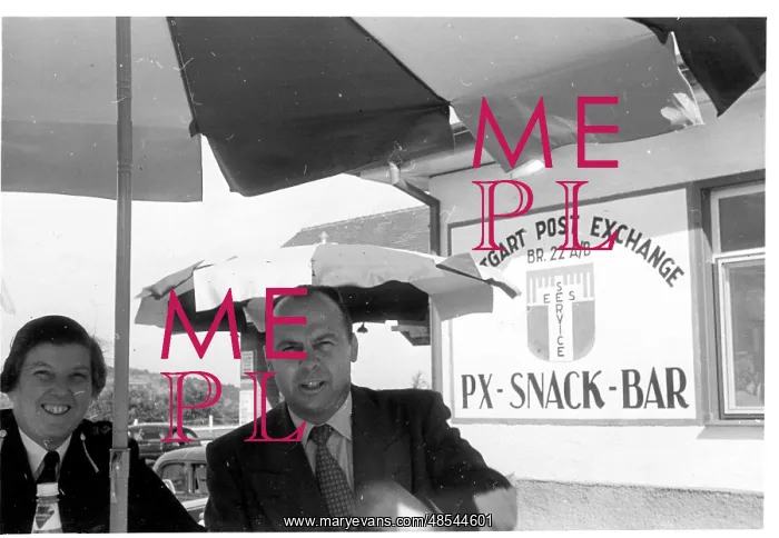  : Barbara Denis de Vitre, Assistant HMI, Stuttgart, Germany