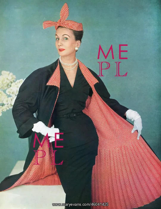 : Barbara Goalen modelling a Marshall & Snelgrove coat : Barbara Goalen modelling a Marshall & Snelgrove coat