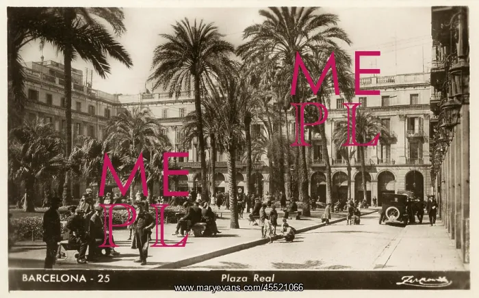 : Barcelona, Spain - Plaza Real : Barcelona, Spain - Plaza Real