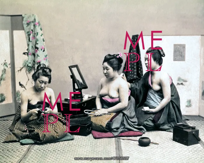 : Bare-breasted women, Japan : Bare-breasted women, Japan