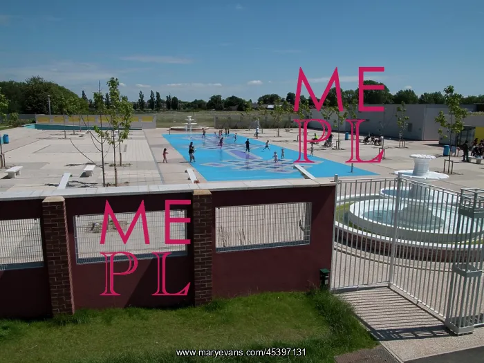 : Barking Park, Splash Park, Barking, Barking and Dagenham : Barking Park, Splash Park, Barking, Barking and Dagenham