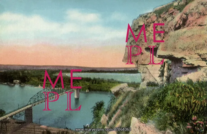  : Barn Bluff and Bridge. Red Wing