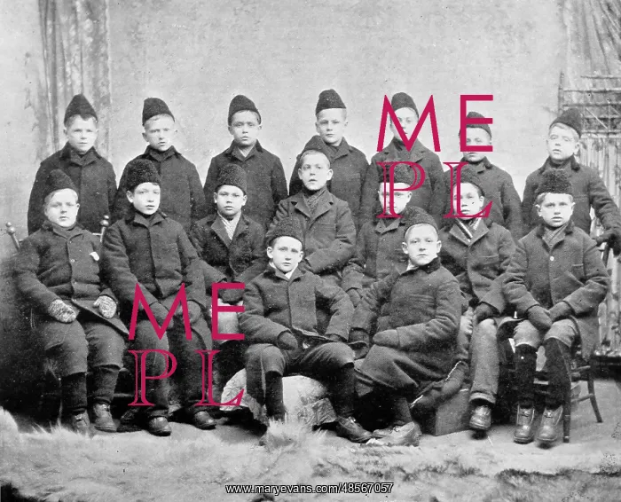 : Barnardo's Boys about to go west : Barnardo's Boys about to go west