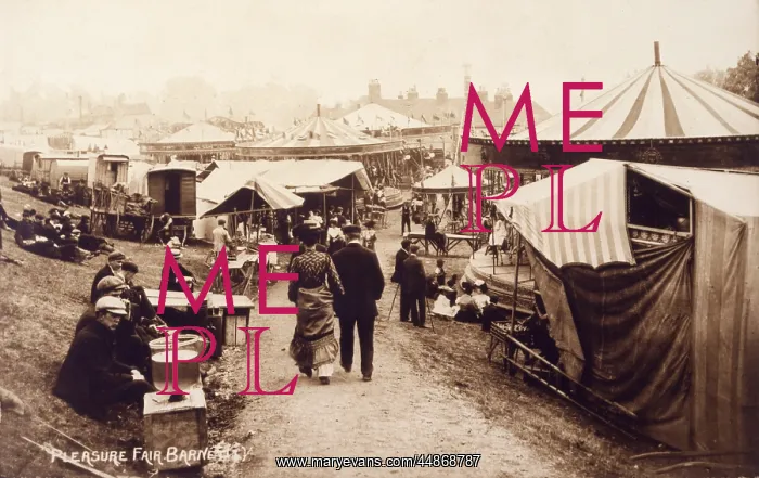  : BARNET PLEASURE FAIR
