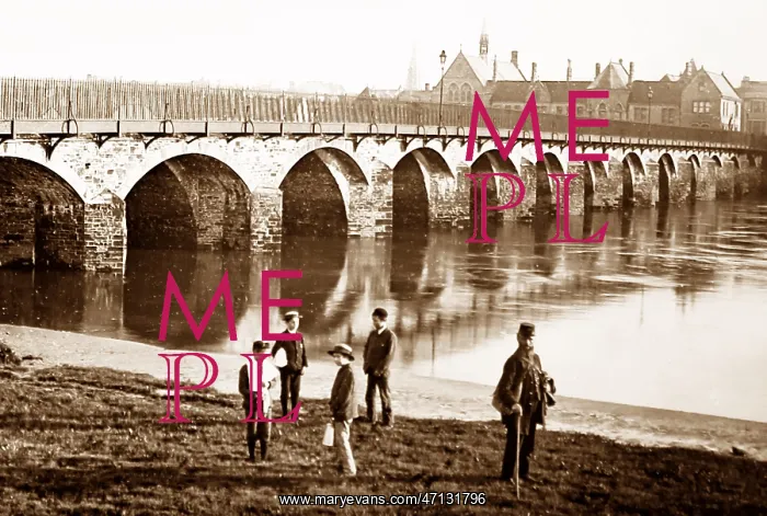  : Barnstable Bridge