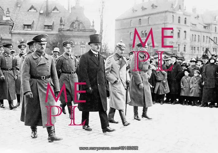 : Baron von Ledebur, Otto Gessler, Leopold von Lippe and Hans : Baron von Ledebur, Otto Gessler, Leopold von Lippe and Hans