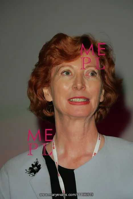 : Baroness Patricia Hollis : Baroness Patricia Hollis