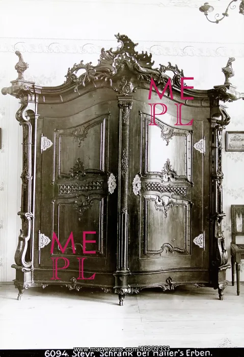 : Baroque wardrobe : Baroque wardrobe