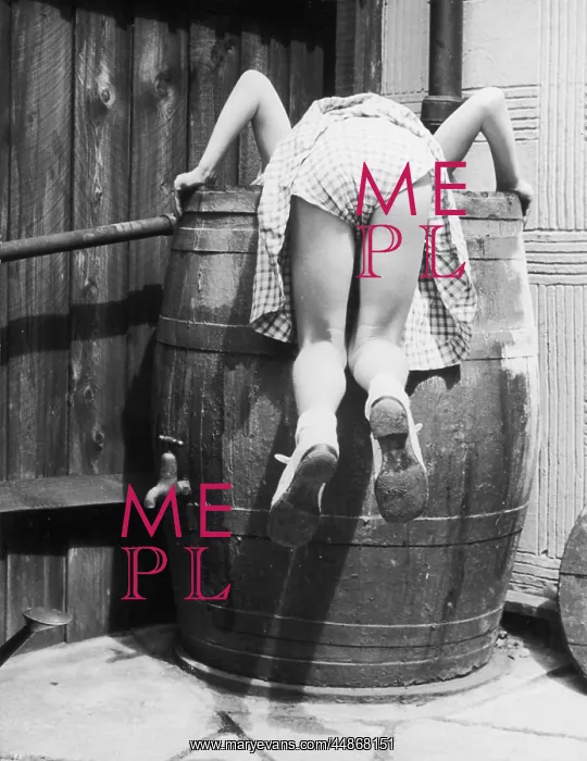 : BARREL GIRL : BARREL GIRL