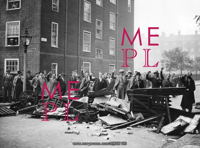 : Barricades against a march of the British Union : Barricades against a march of the British Union