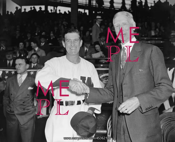 : Baseball Managers Bucky Harris (left) and Connie : Baseball Managers Bucky Harris (left) and Connie