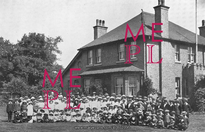 : Basford Union Children at Burton Joyce : Basford Union Children at Burton Joyce