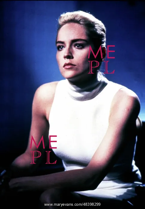 : BASIC INSTINCT : BASIC INSTINCT