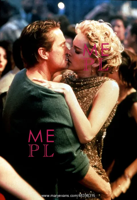 : BASIC INSTINCT : BASIC INSTINCT