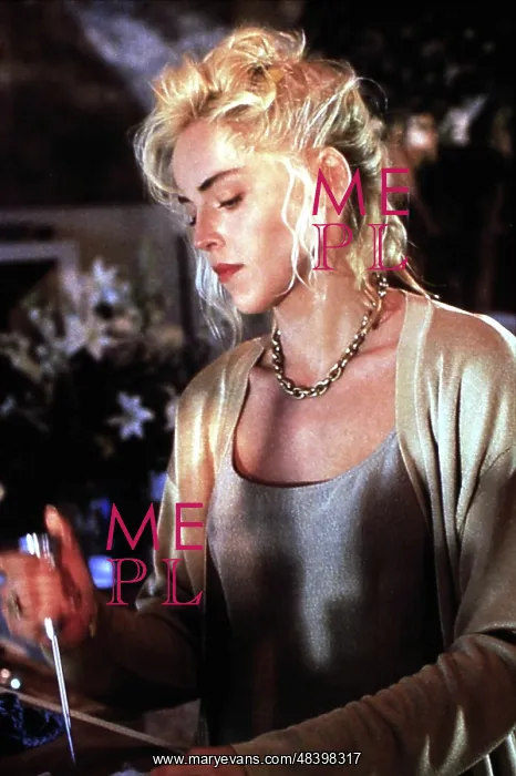  : BASIC INSTINCT