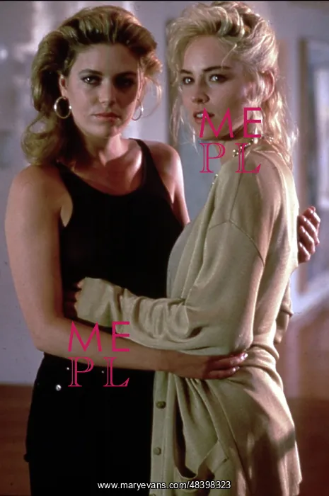 : BASIC INSTINCT : BASIC INSTINCT