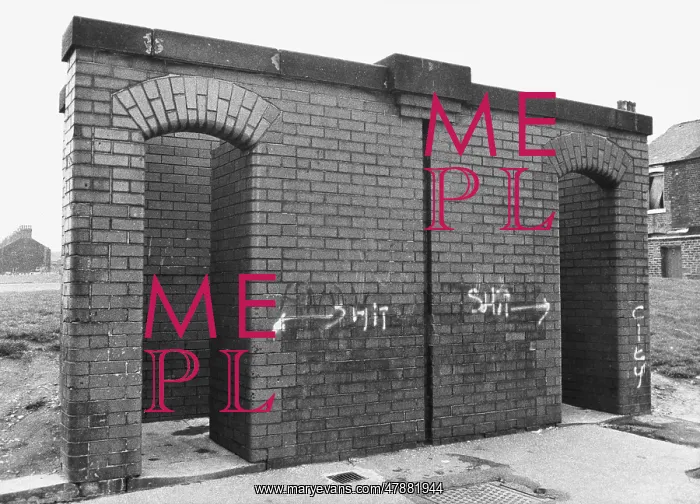 : Basic public toilet - Manchester 1978 : Basic public toilet - Manchester 1978