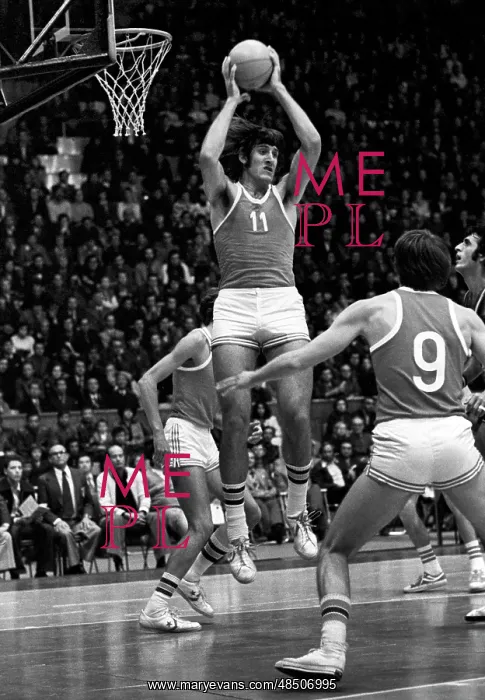 : Basketball player Vladimir Tkachenko, 1977 : Basketball player Vladimir Tkachenko, 1977
