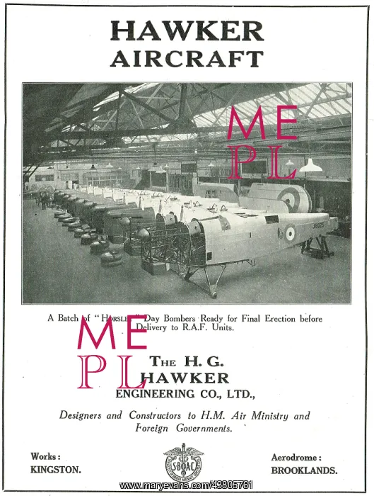  : A Batch Of Hawker Horseley Day Bombers Ready For Erection