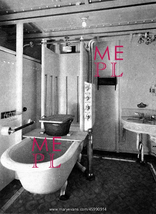 : A Bath-room on the R.M.S.P. Almanzora, 1920 : A Bath-room on the R.M.S.P. Almanzora, 1920