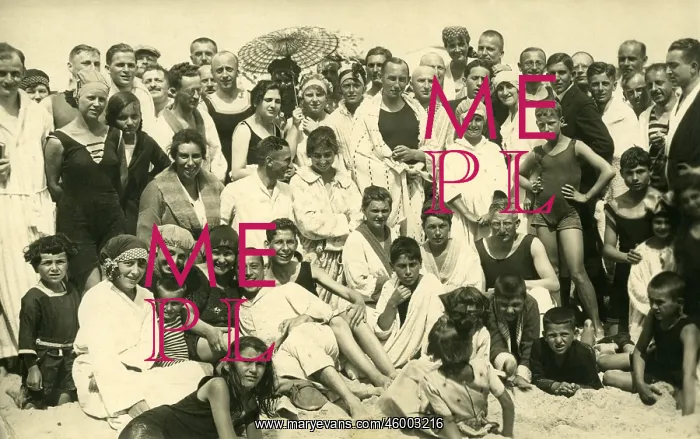 : Bathers in Binz : Bathers in Binz