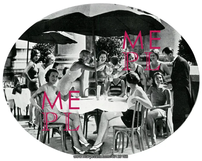 : Bathers at the rooftop pool of the Piccadilly Hotel : Bathers at the rooftop pool of the Piccadilly Hotel