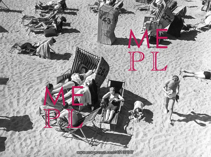 : Bathers at the Wannsee in Berlin, 1940 : Bathers at the Wannsee in Berlin, 1940
