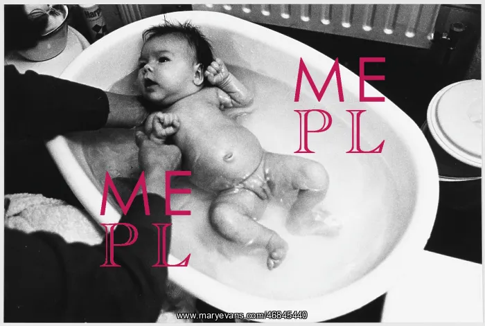 : Bathtime for new baby : Bathtime for new baby