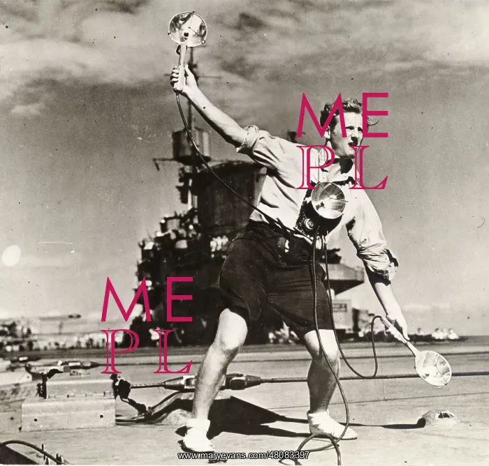  : A ~Batsman on HMS Illustrious, c 1944