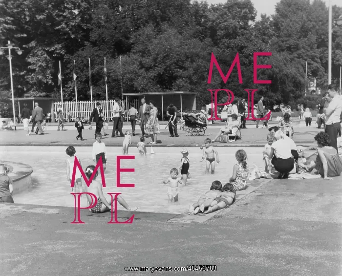  : BATTERSEA PARK POOL