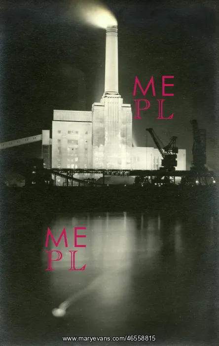 : Battersea Power Station - First Phase Operational : Battersea Power Station - First Phase Operational