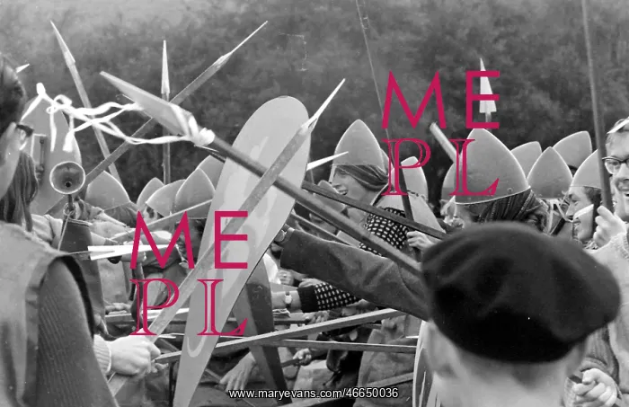 : Battle of Hastings re-enactment : Battle of Hastings re-enactment