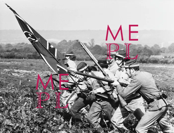 : BATTLE RE-ENACTMENT : BATTLE RE-ENACTMENT