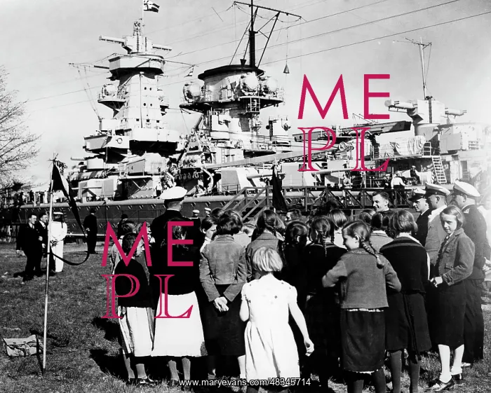 : Battleship Admiral Scheer, 1937 : Battleship Admiral Scheer, 1937
