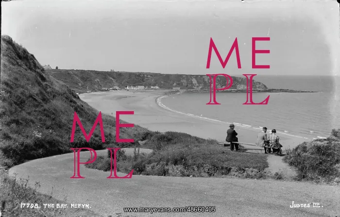 : The Bay at Nefyn : The Bay at Nefyn