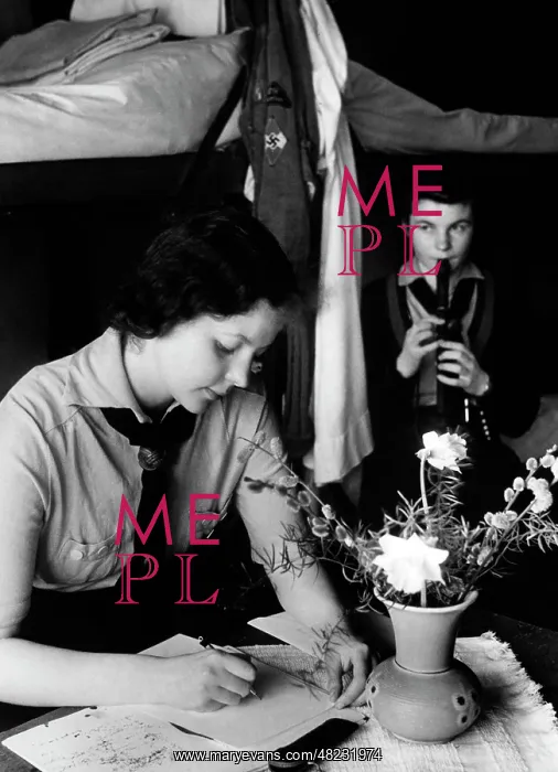 : BDM training camp in Buckow, 1939 : BDM training camp in Buckow, 1939