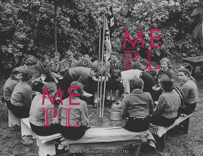 : BDM Whitsun camp, 1939 : BDM Whitsun camp, 1939