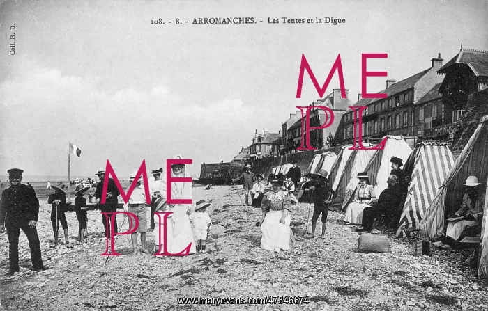 : Beach at Arromanches : Beach at Arromanches