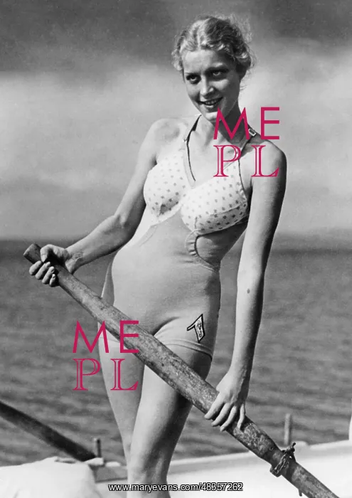 : Beach fashion, 1936 : Beach fashion, 1936