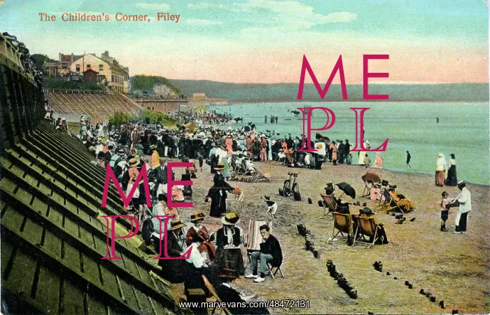 : The Beach, Filey, England : The Beach, Filey, England