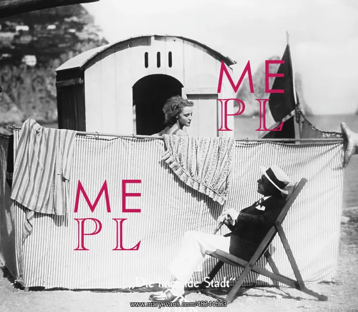 : Beach holiday in The Singing City, 1930 : Beach holiday in The Singing City, 1930