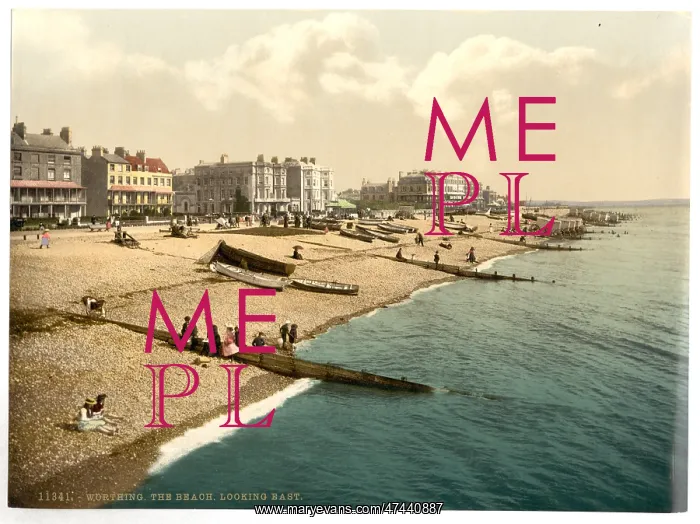 : The beach looking east, Worthing, England : The beach looking east, Worthing, England