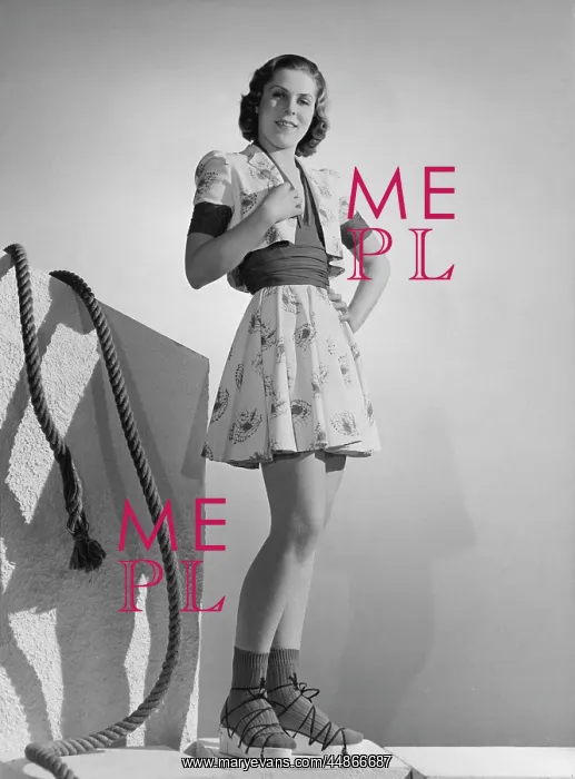 : BEACHWEAR 1939 : BEACHWEAR 1939