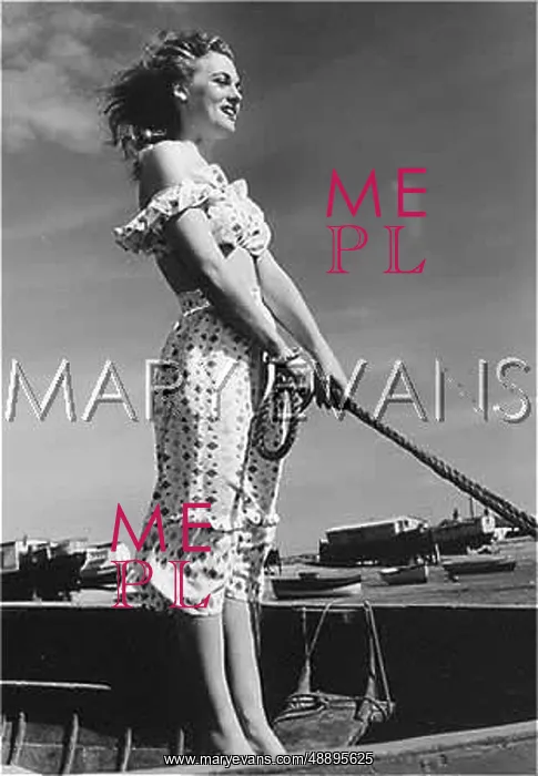: BEACHWEAR (1940S) : BEACHWEAR (1940S)
