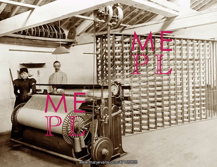 : Beaming machine in a woollen mill in Bradford : Beaming machine in a woollen mill in Bradford