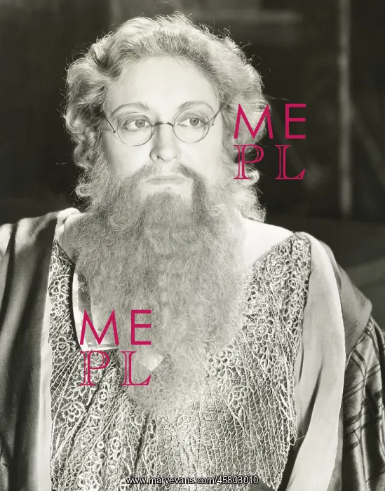 : Bearded lady : Bearded lady