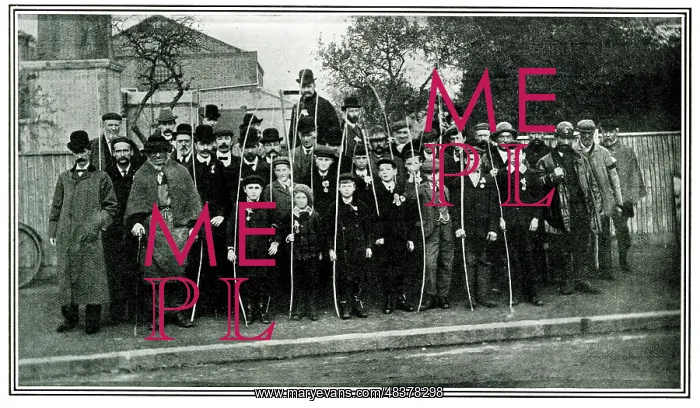  : Beating the Bounds, Tolworth, Surrey