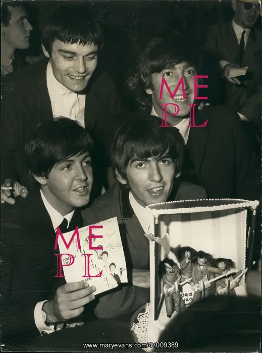 : The Beatles with a different drummer, Jimmie Nicol : The Beatles with a different drummer, Jimmie Nicol